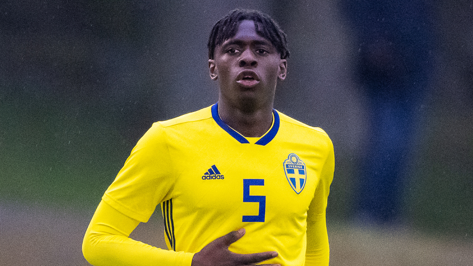 William Rashidi kan välja bort svenska landslaget - öppnar för DR Kongo